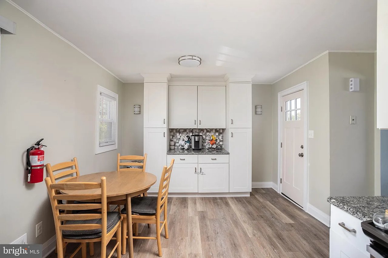 39 Charles Bossert Dr