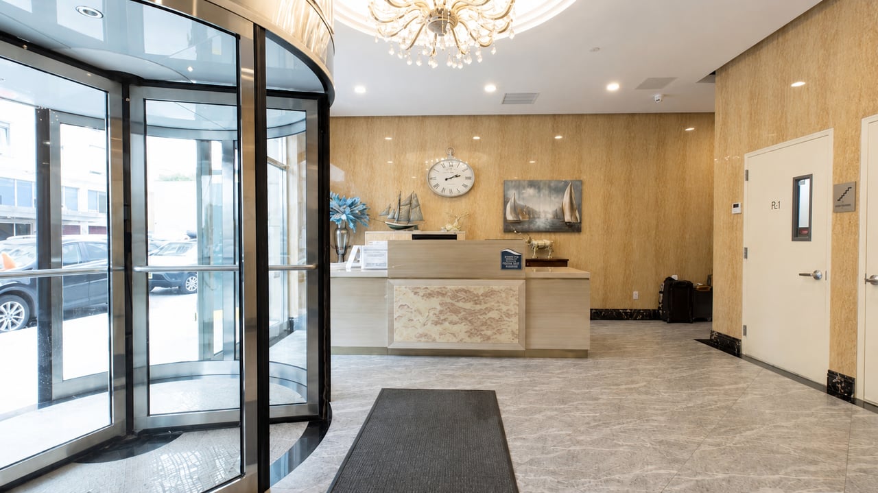 Mayfair Inn and Suites 