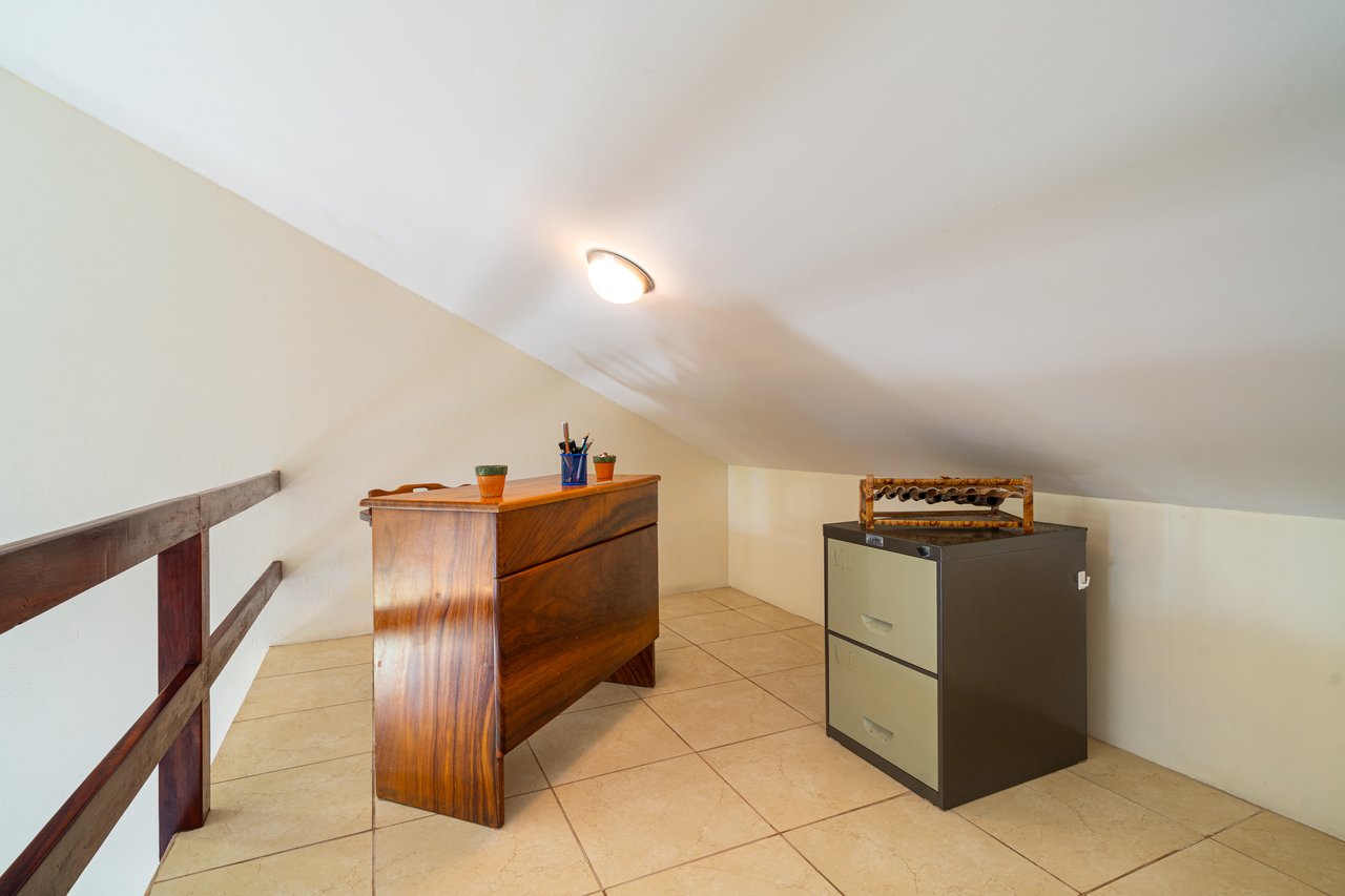 Casa Brisa de La Playa, 2 Bedroom Home Just Steps From the Beach!