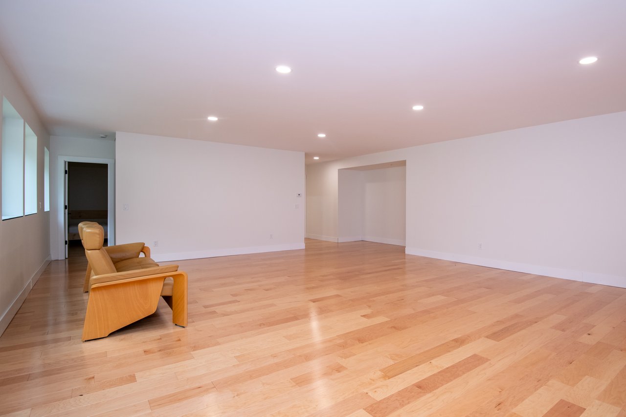 396 West Hill Road
