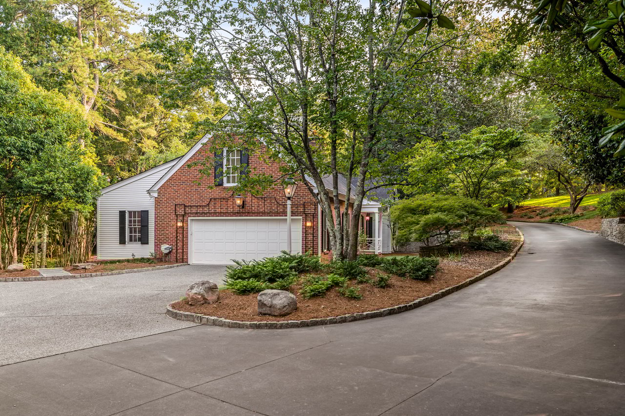 3785 Paces Ferry Road NW