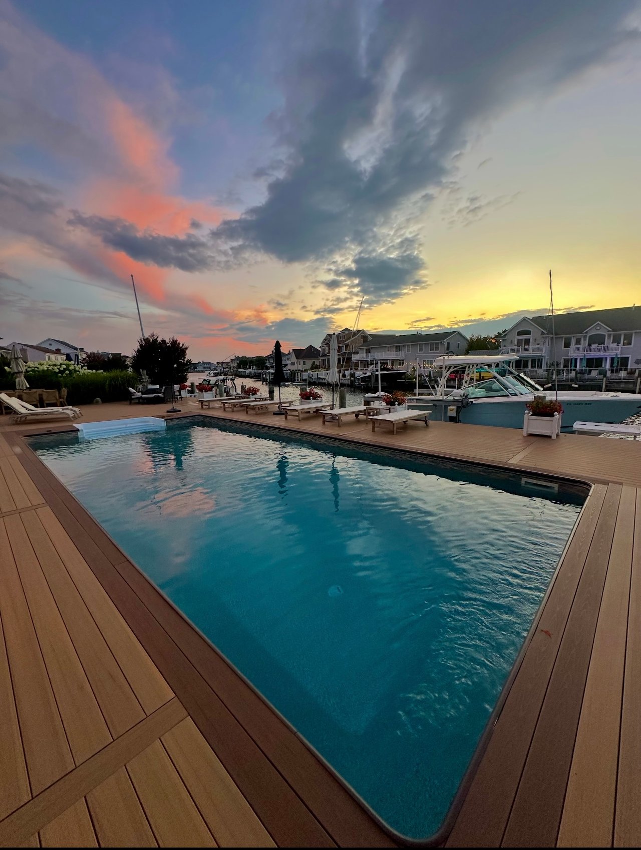 #149 Exclusive Curtis Point Home with Pool