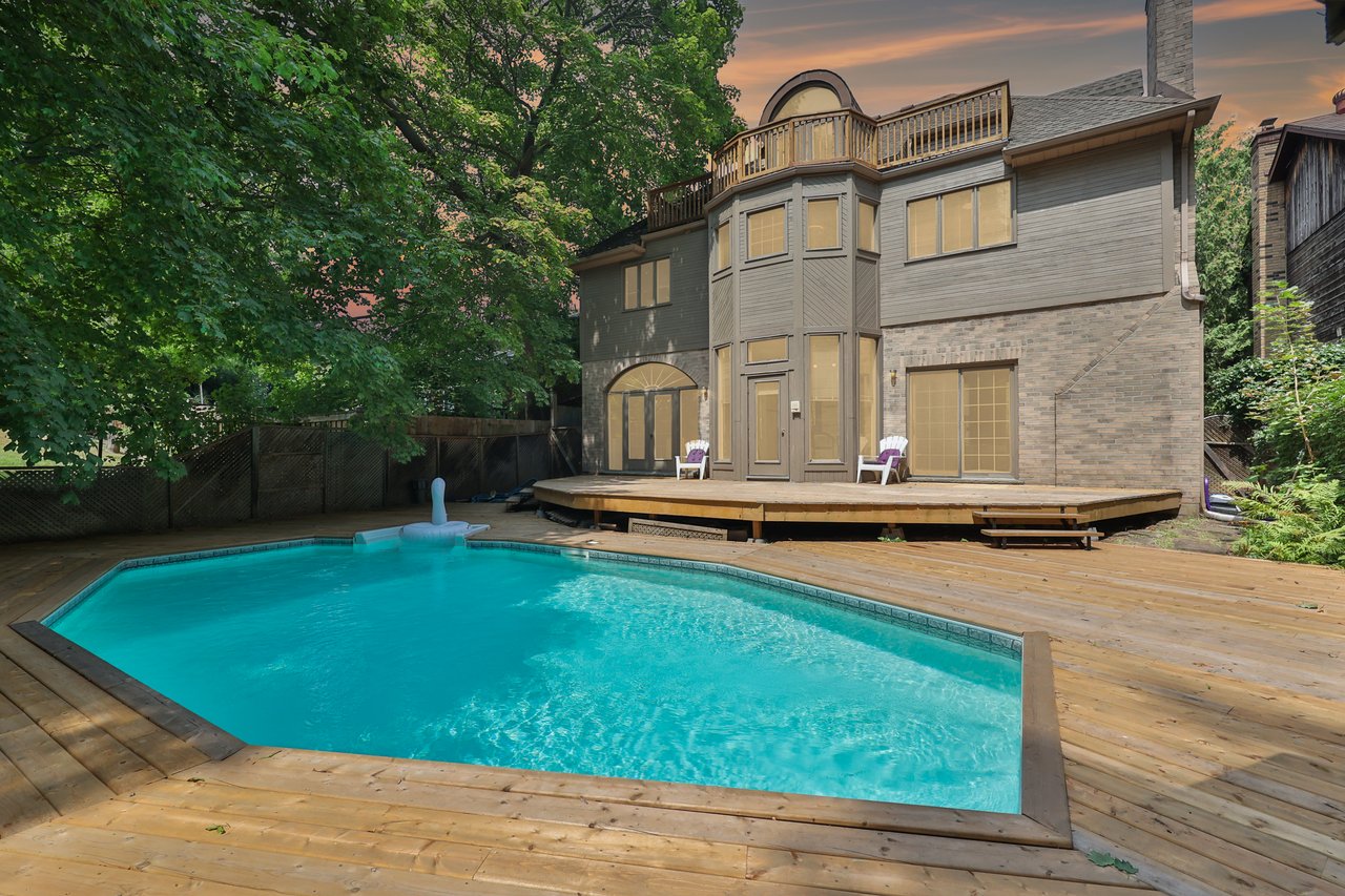 78 West River Street, Oakville