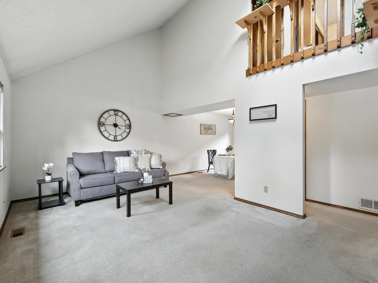 6290 Pemberton Way