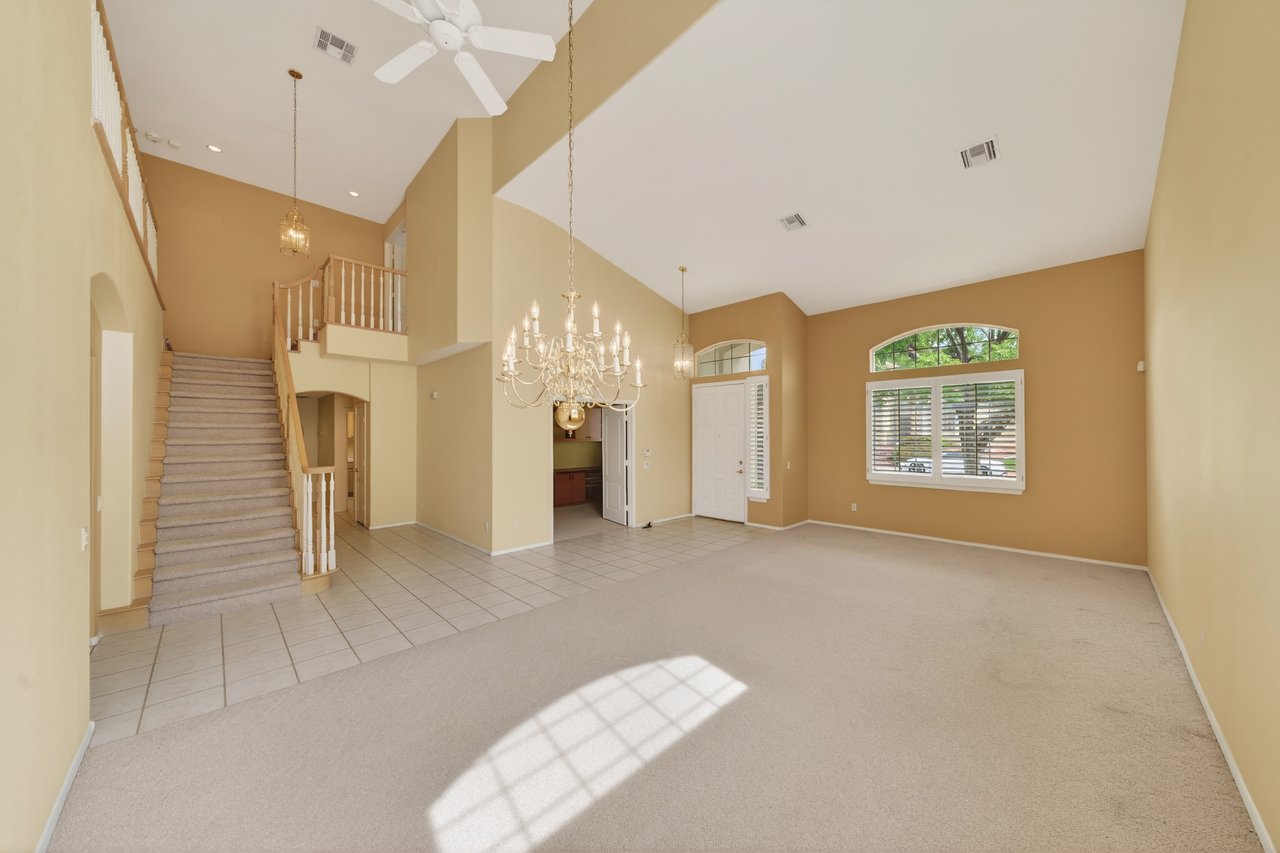 9437 Churchill Downs Dr