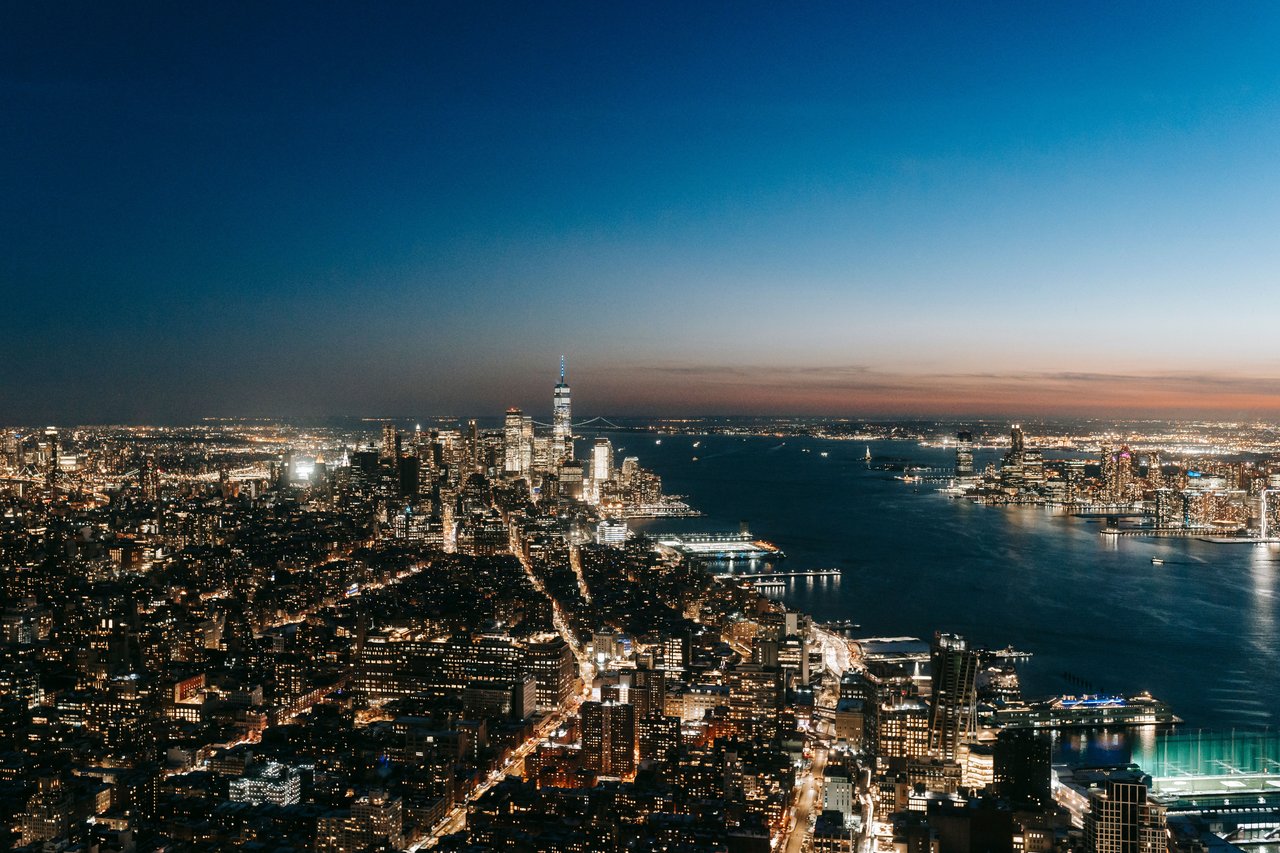 The Parviz Team works with New Zealand real estate professionals and international clients buying, selling, renting, and investing in New York City.