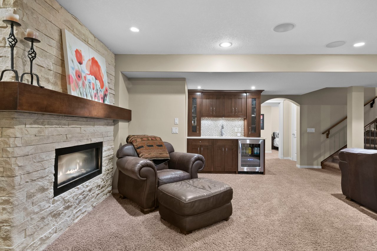 21 Tuscany Estates Terrace NW