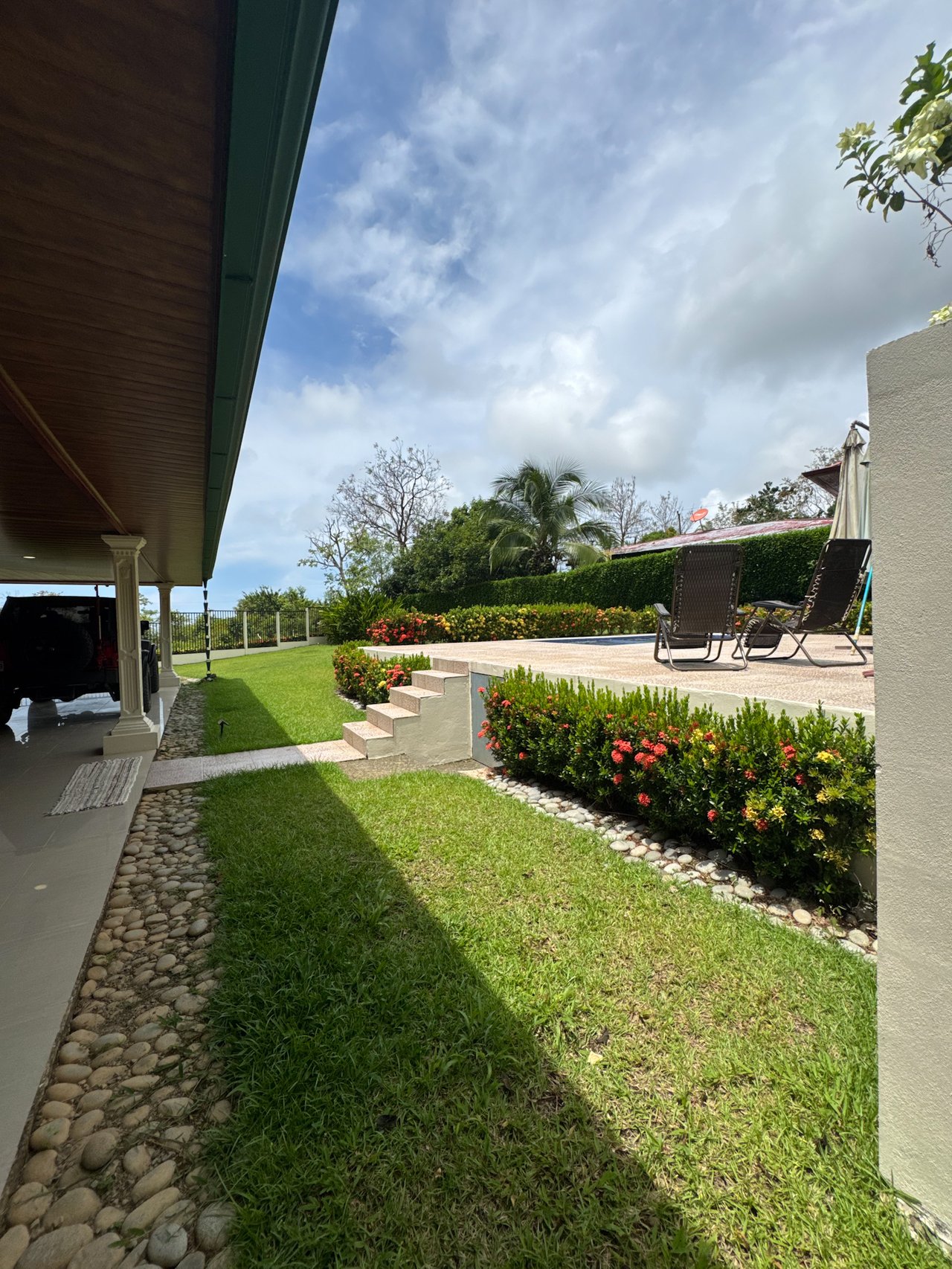 Great house & property with extra lot ready to build
