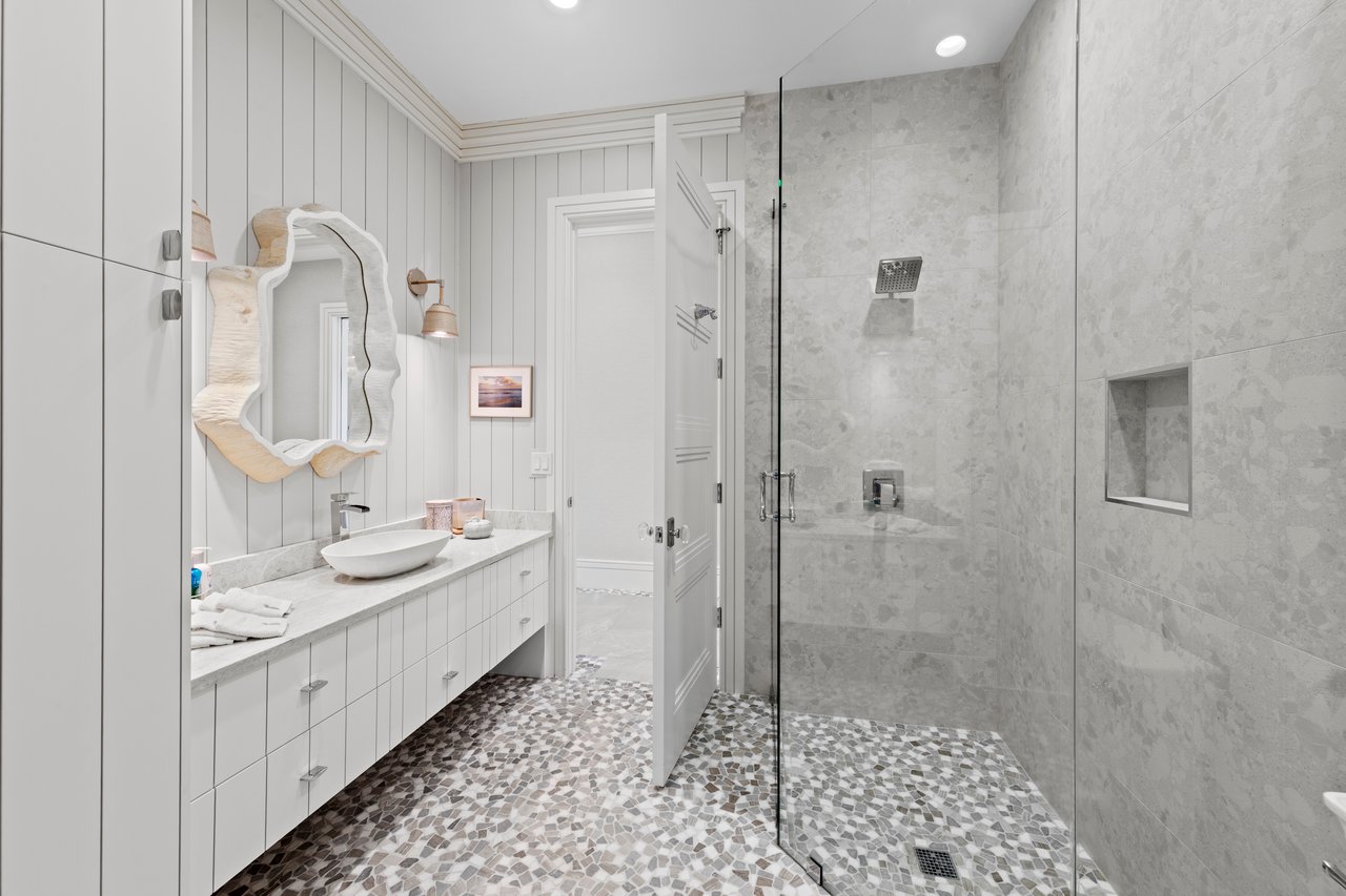 6536 Highcroft Drive