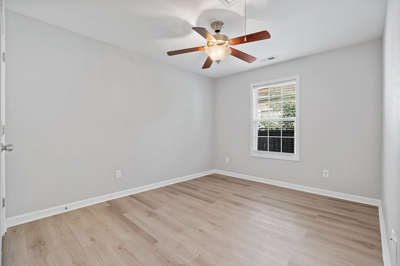 Modern Comfort Minutes from Downtown Huntsville