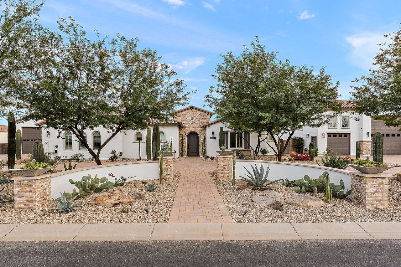 7749 W ARTEMISA Avenue