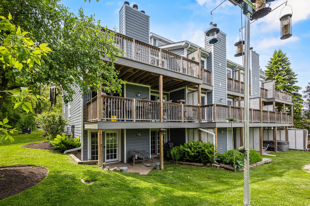 355 Havenwood Dr. Unit 8 Lake Geneva