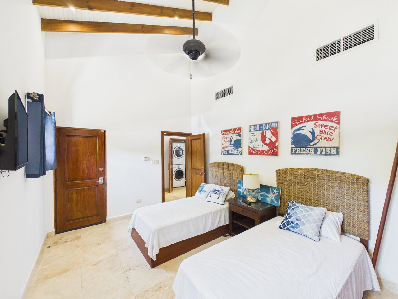 Casa Nanik, Villa 1307, Pristine Bay