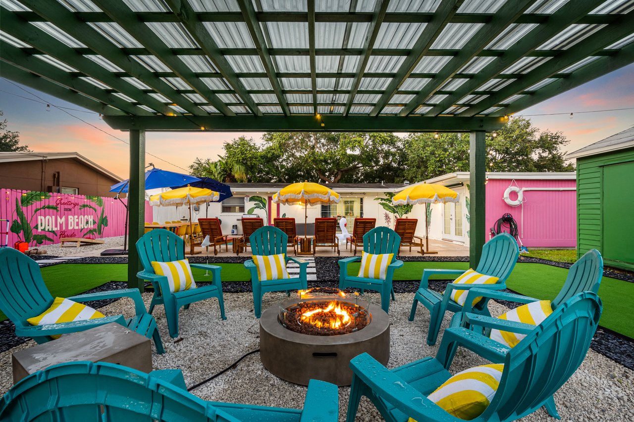 Poolside Paradise