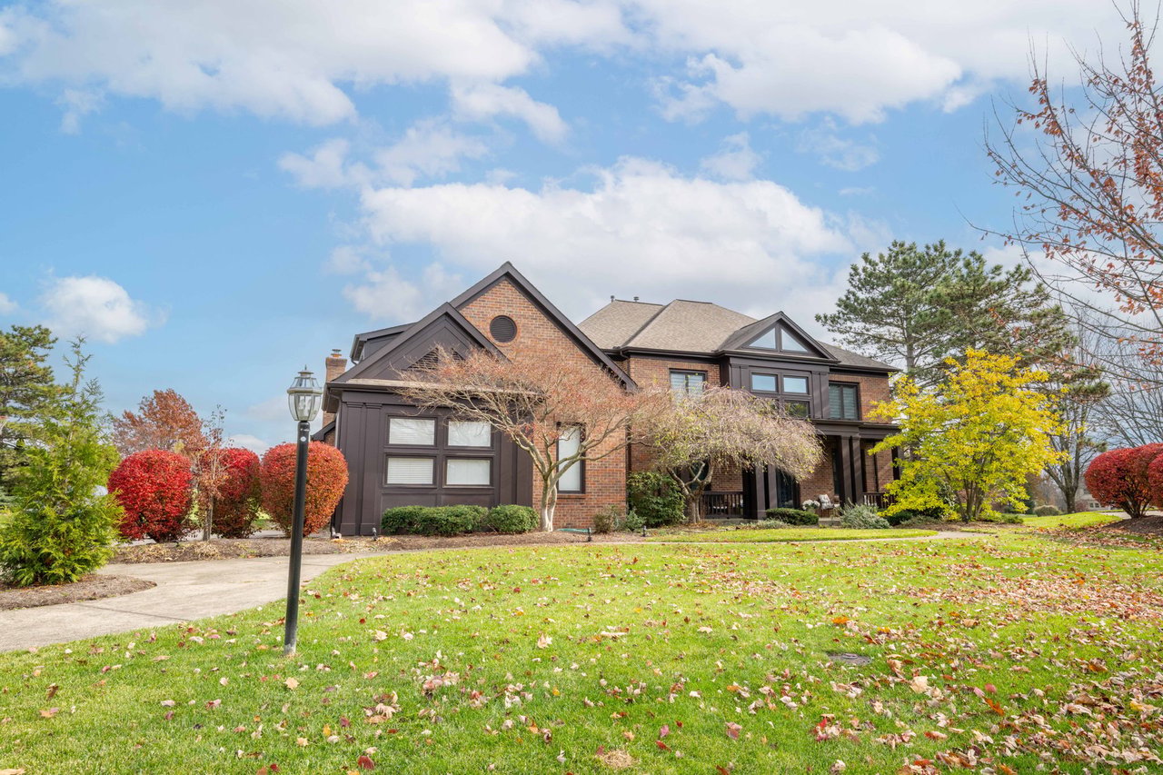 7323 Country Club Ln