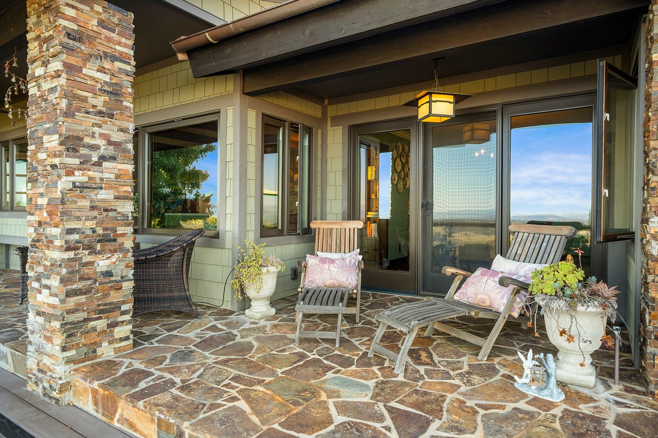 41005 Valle Vista