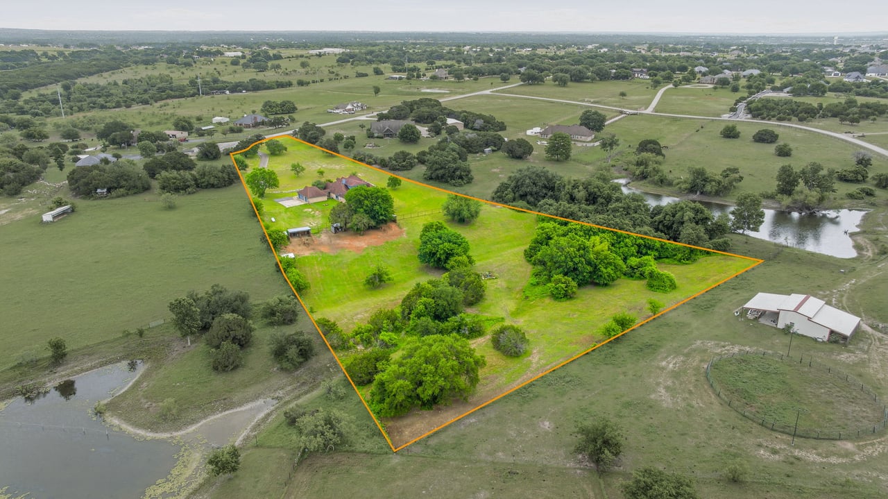 Bentwater Equine Estate