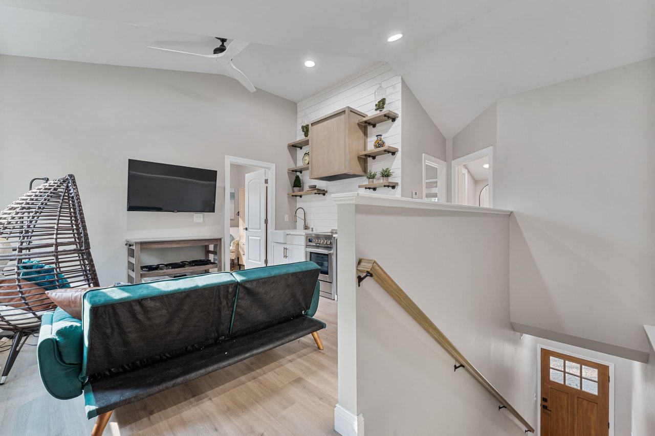 182 Malibu Rd