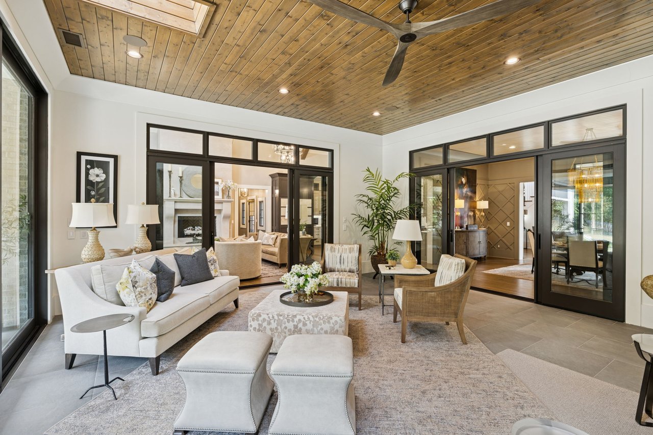 8813 Drosera Cir