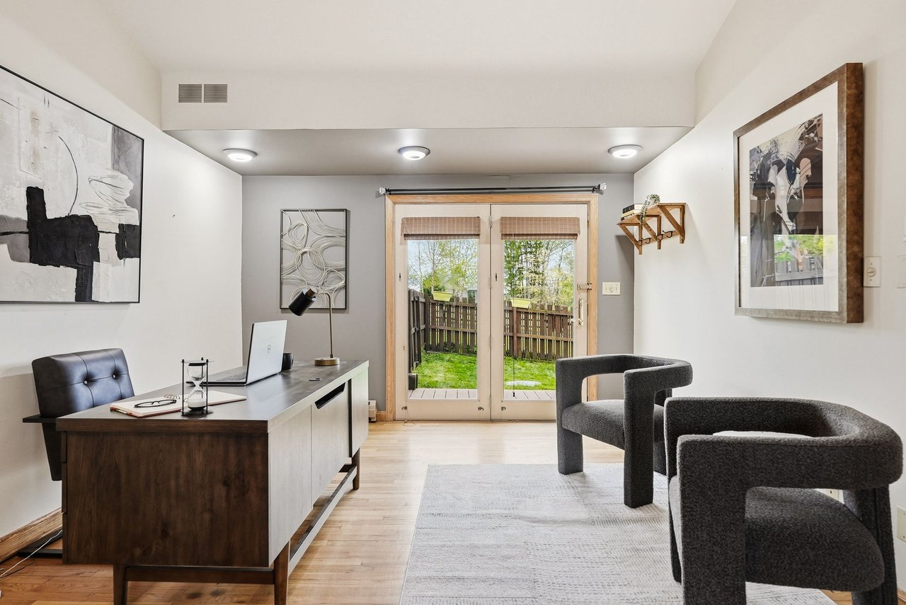 EXCLUSIVE - 232 Whitestown Road