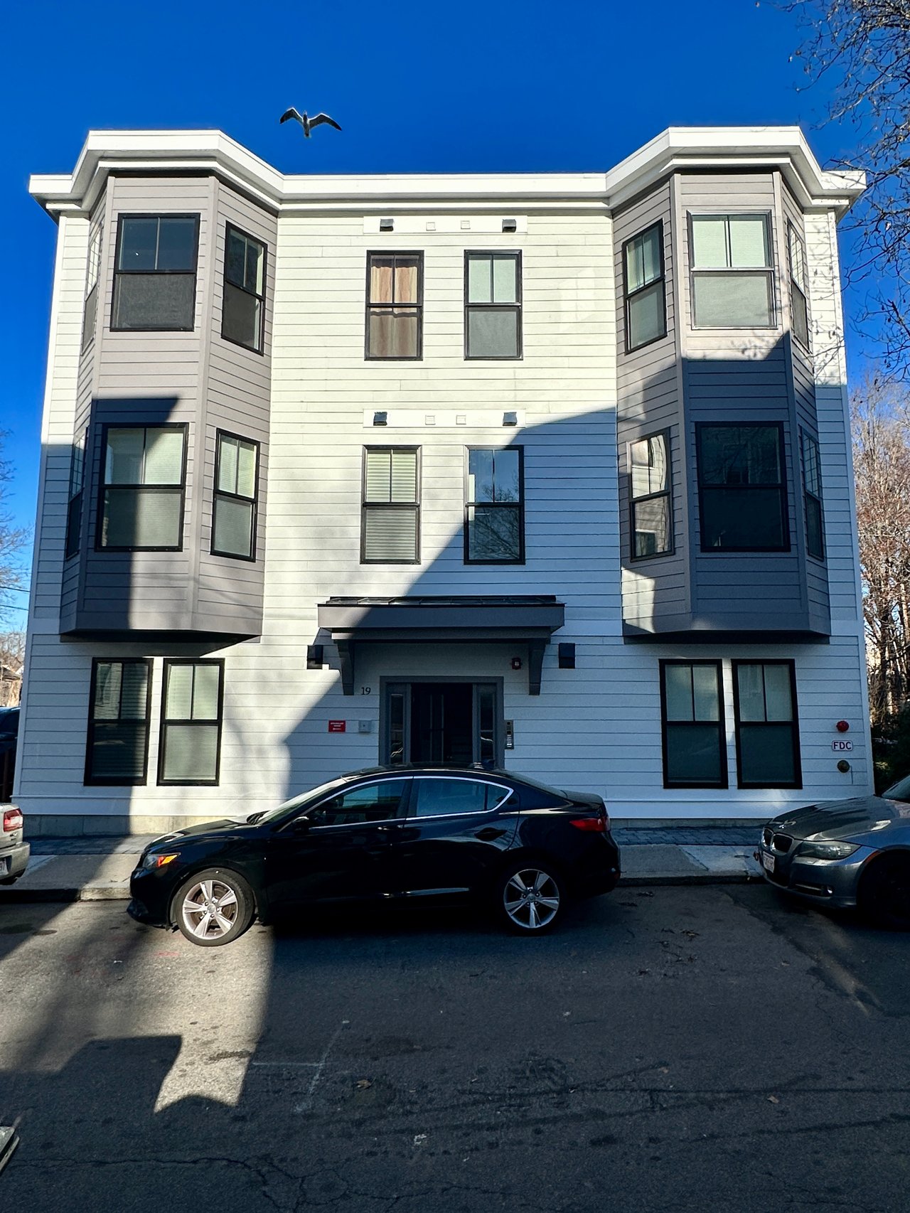 19 W Tremlett