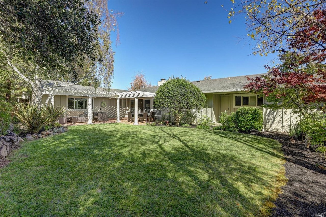 151 Fernwood Dr