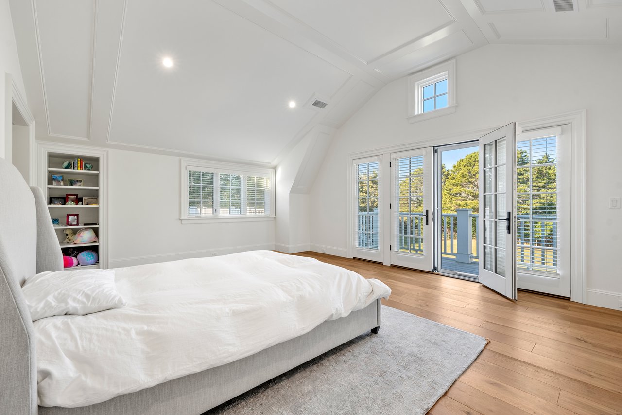 Stunning Residential Estate in Osterville 