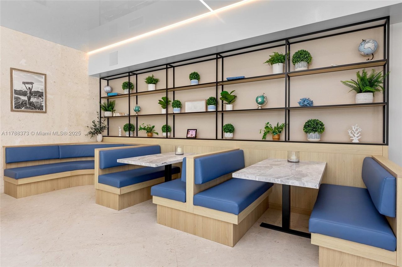 600 Isle Of Palms Dr