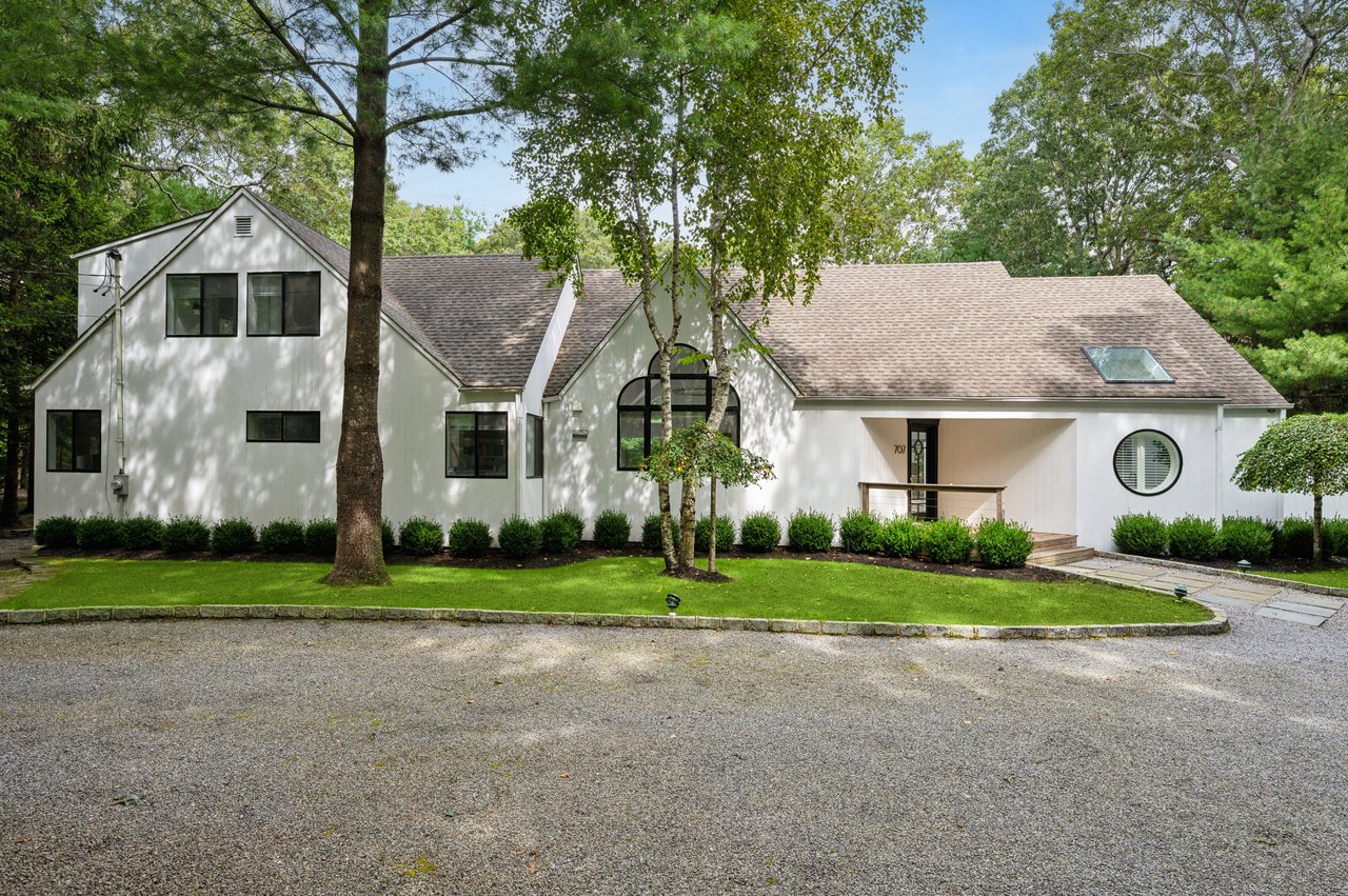 707 Hands Creek Road