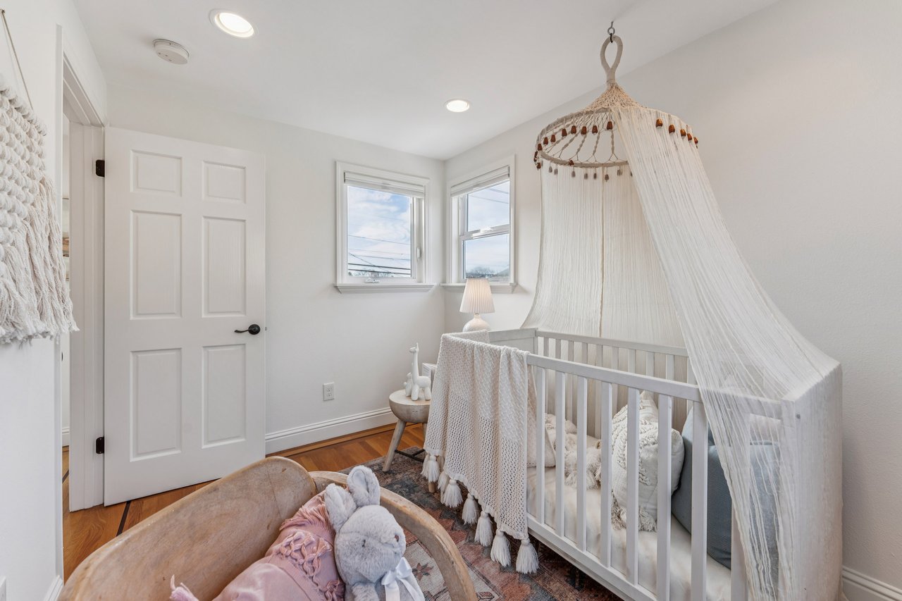 688 57th St, Oakland, CA