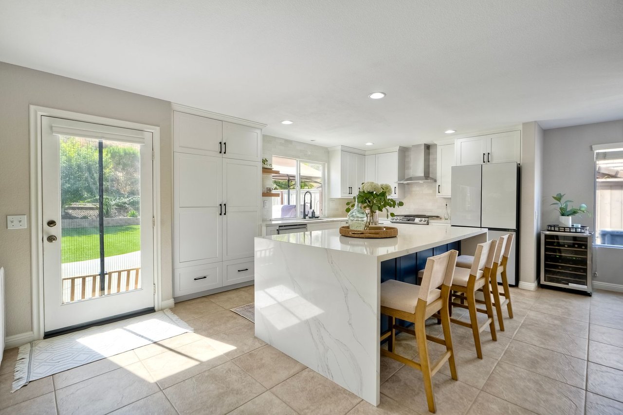 121 Canyon Creek Way