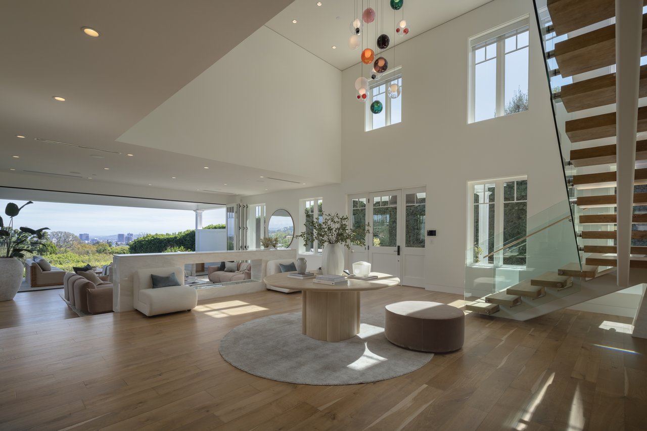 1722 San Remo Dr, Pacific Palisades