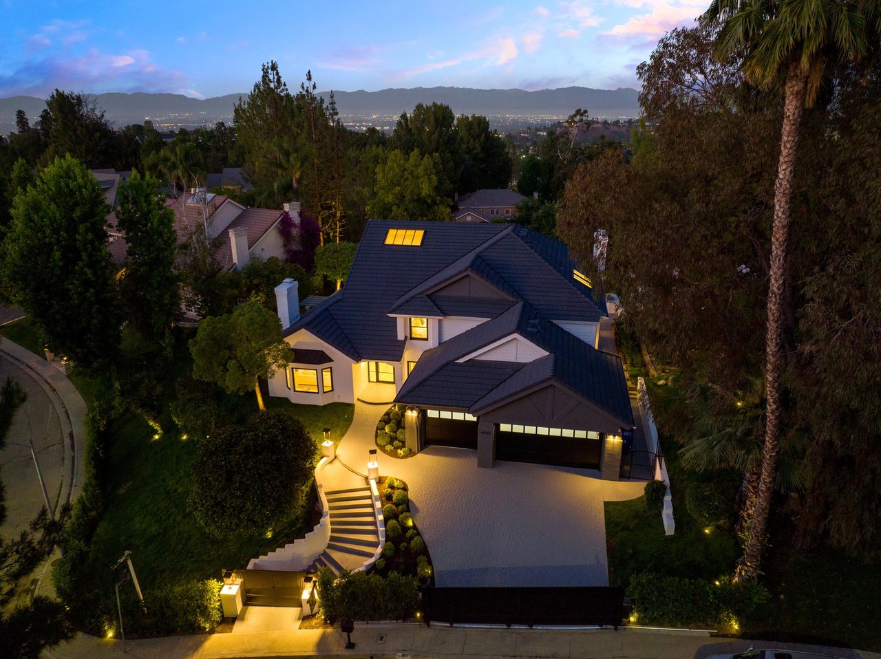 4050 Clarinda Drive