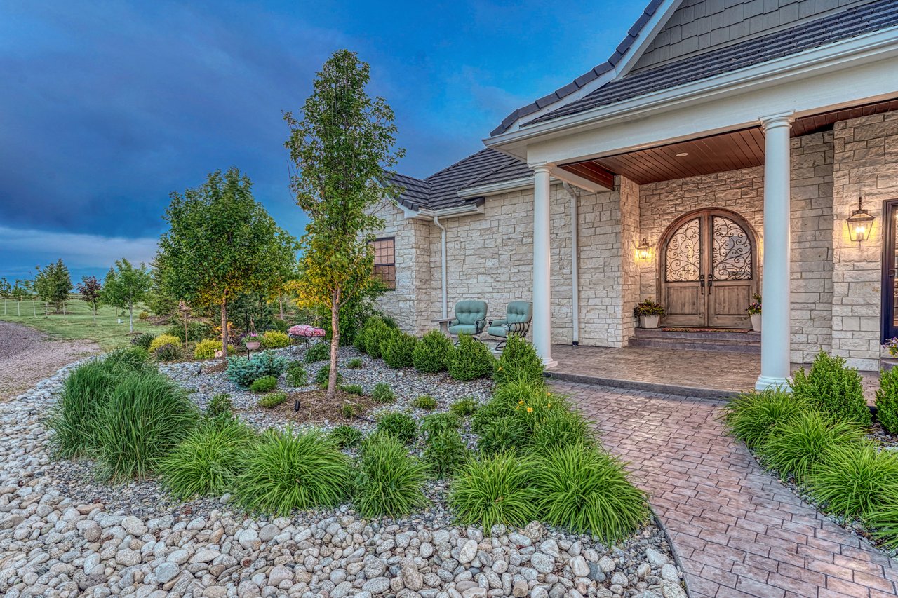 25995 Cave Spring Trail