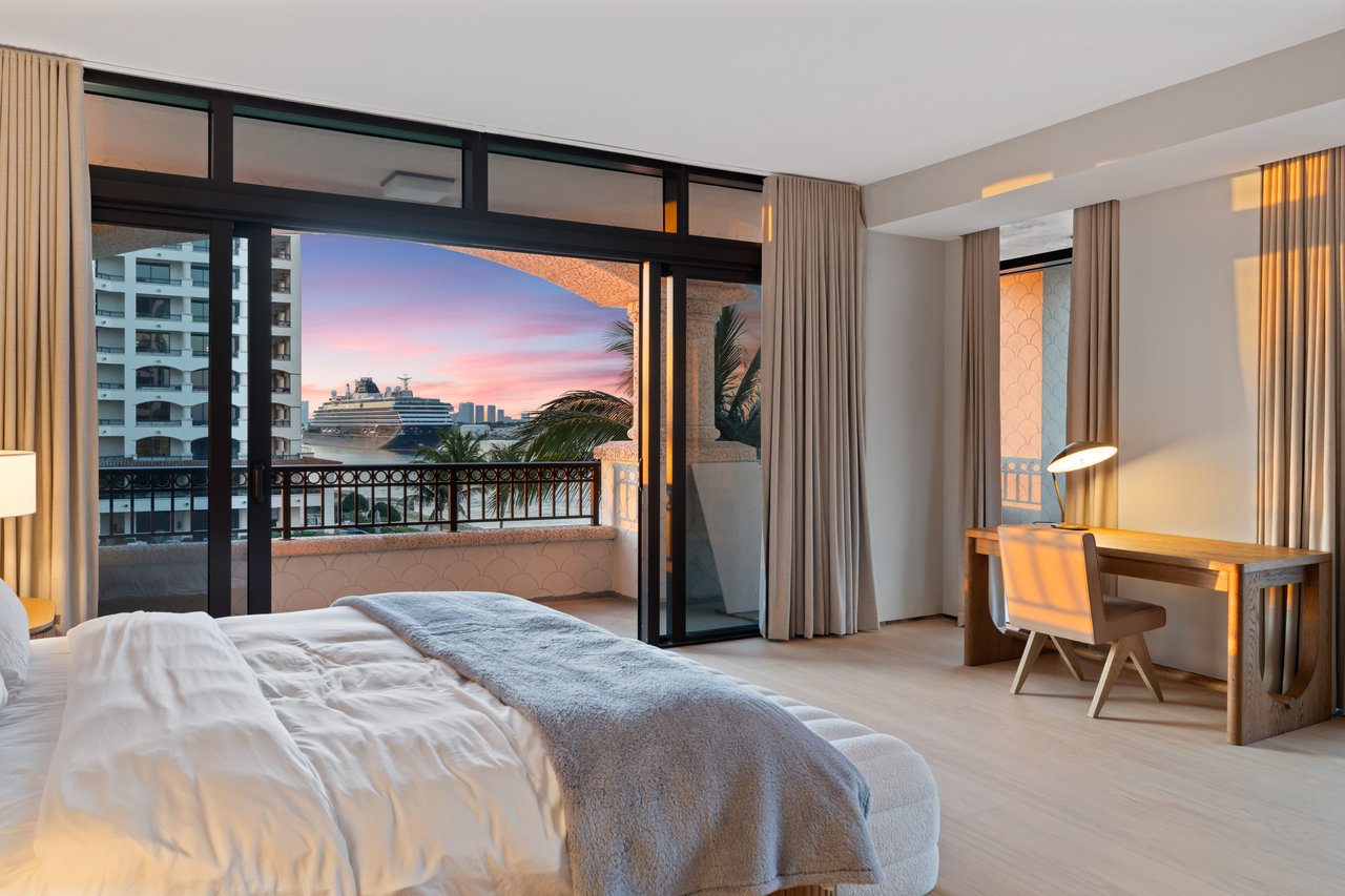 Palazzo Del Sol 7043