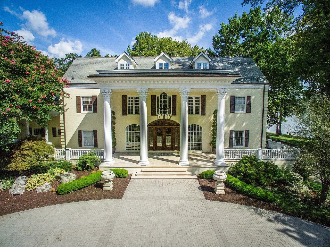 175 Cherokee Dock Rd