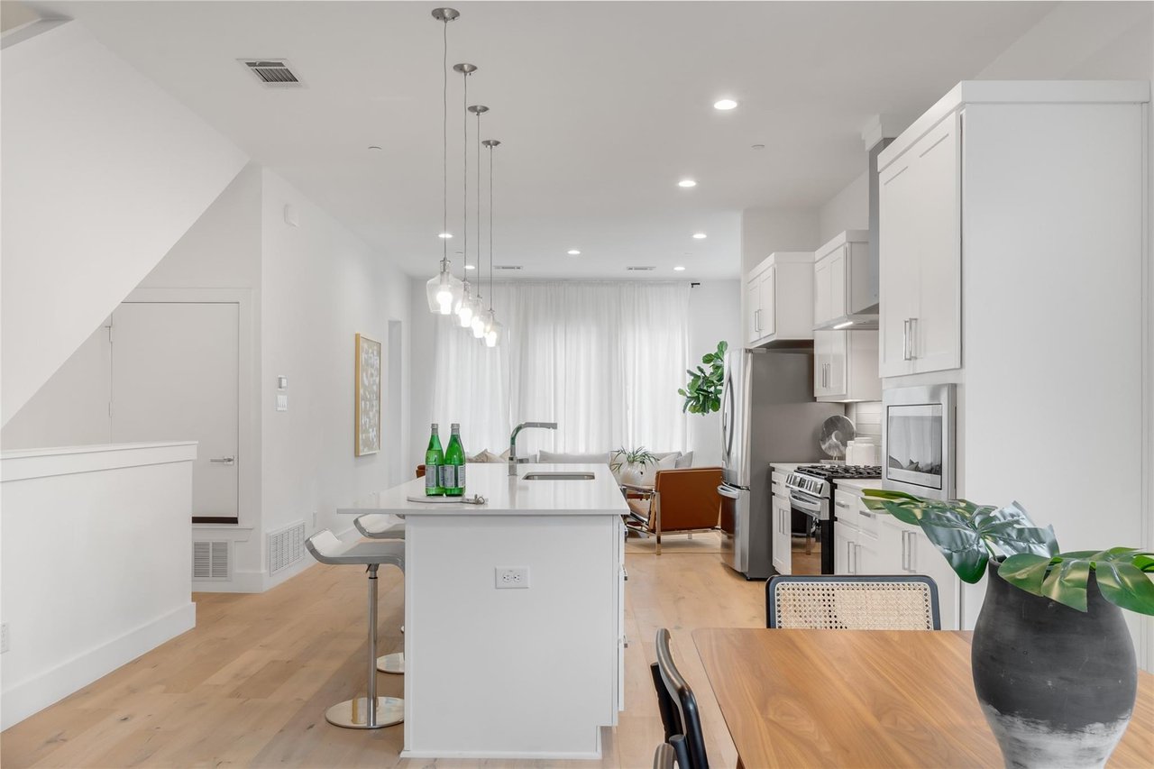 Hall Street Townhouse