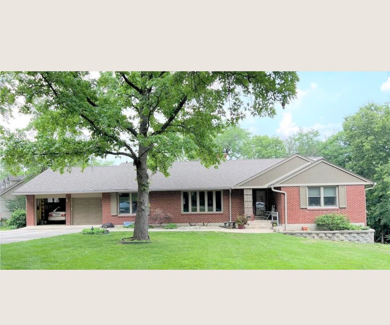 8407 Cherokee Lane