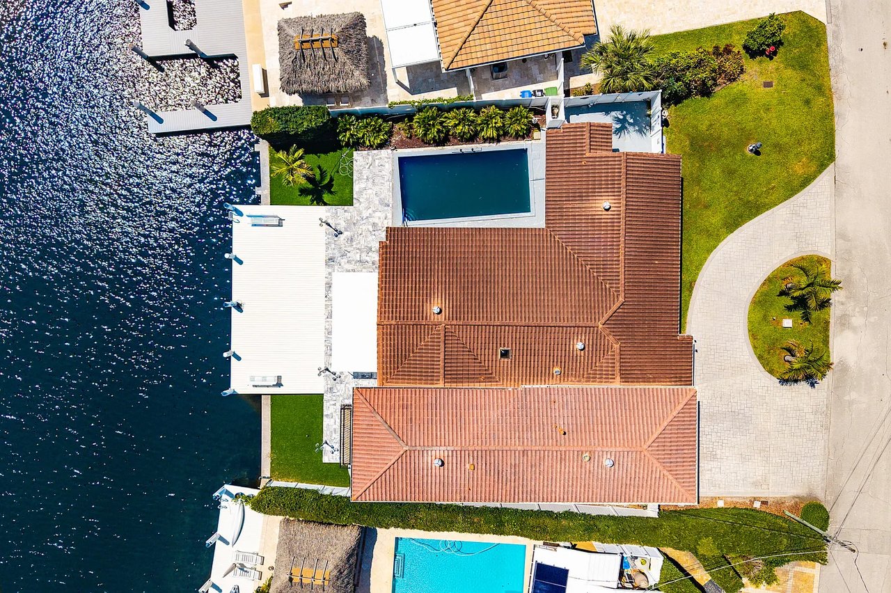 2416 NE 22nd Terrace