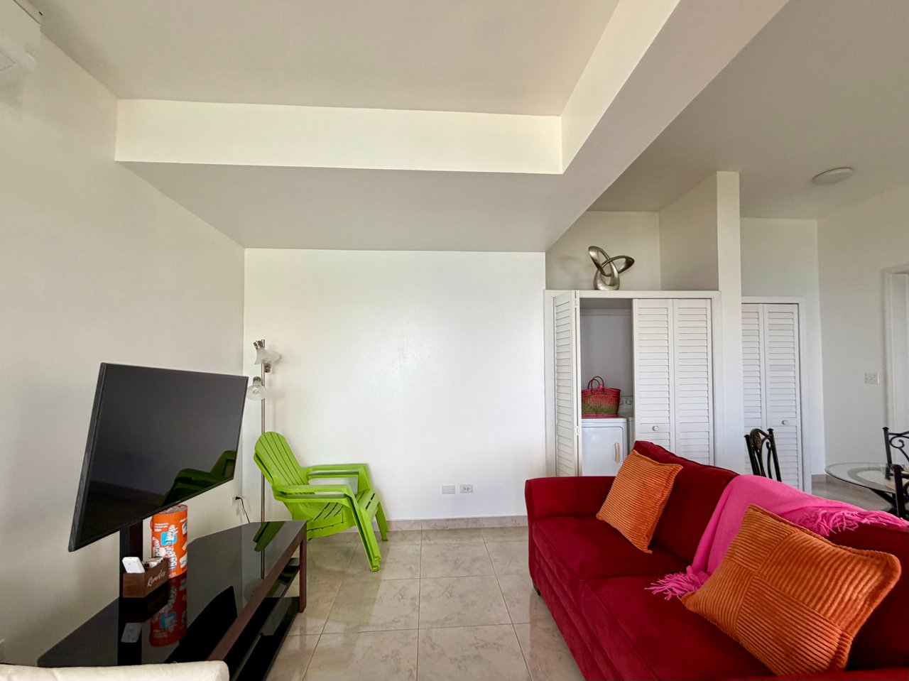 1145 McNamara Private 1 Bedroom Apartment