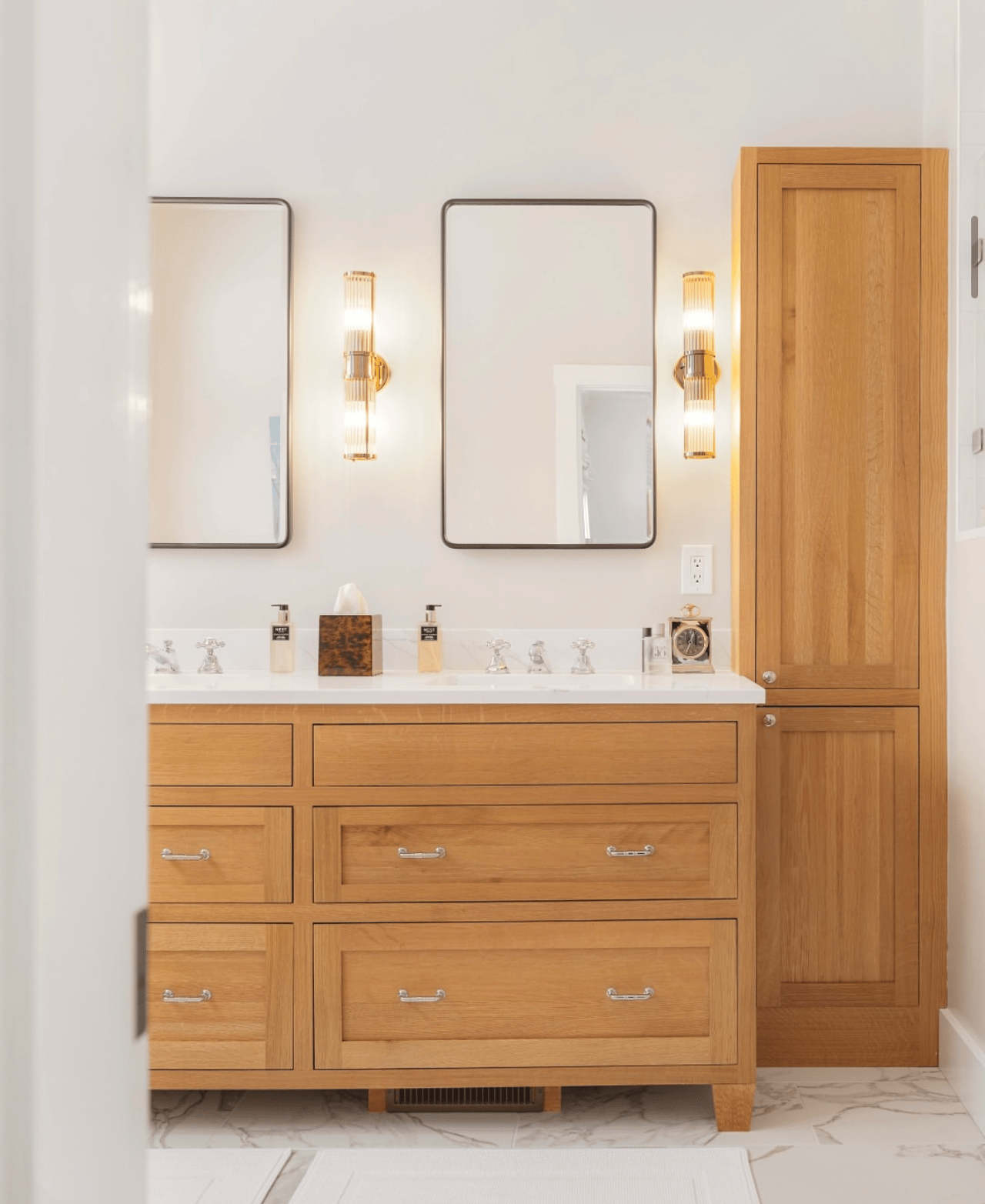 Wall Sconces: The Chic, Budget-Friendly Trend You Need to Try Now!
