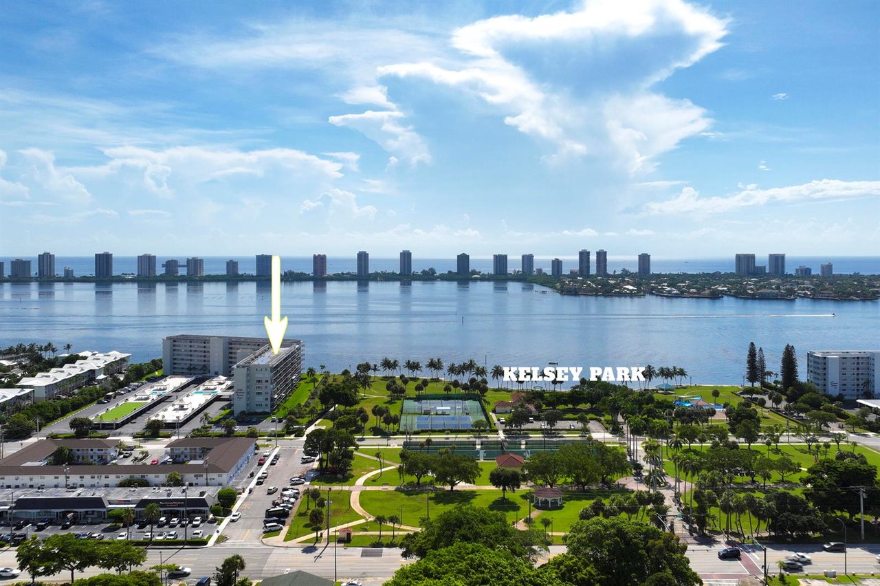 801 Lake Shore Drive #817