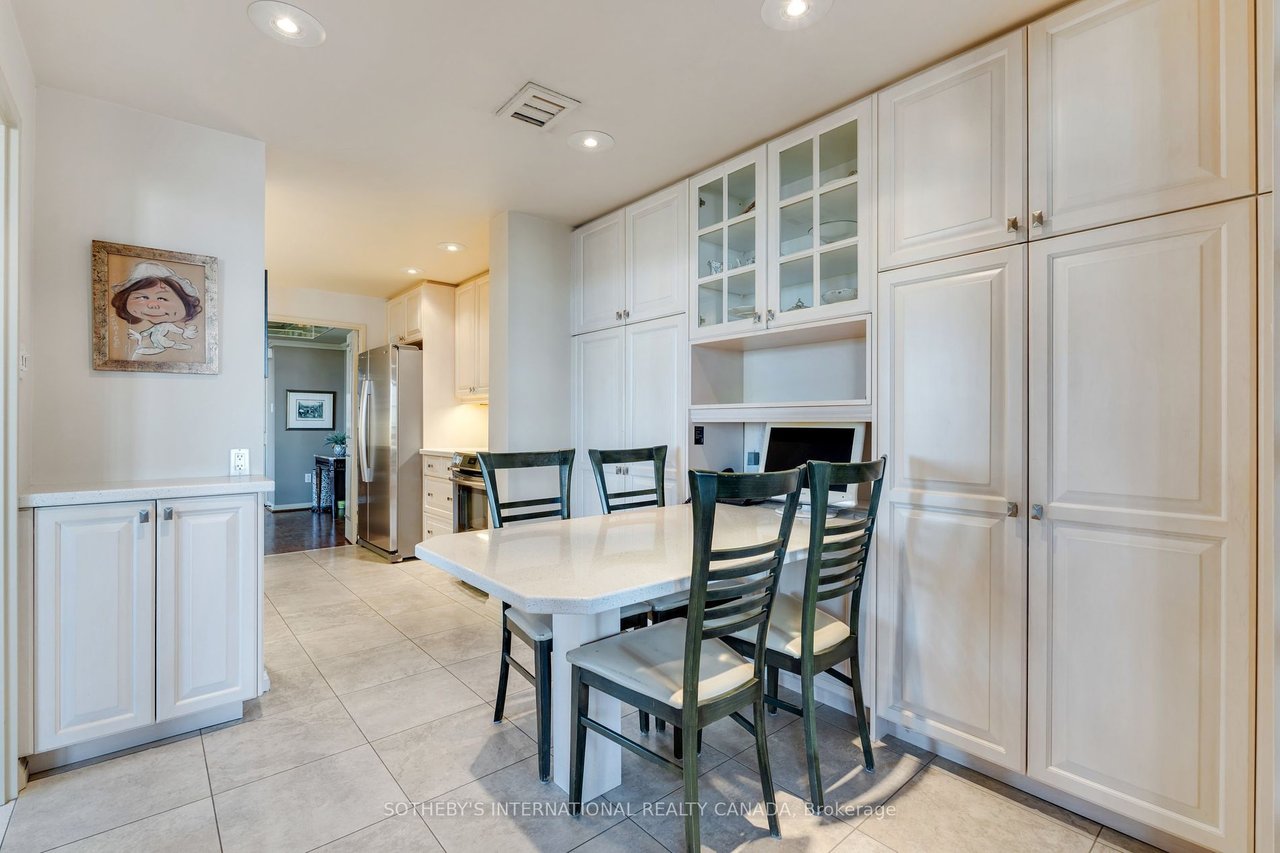 LUXURY SPACE BY RAMSDEN PARK 