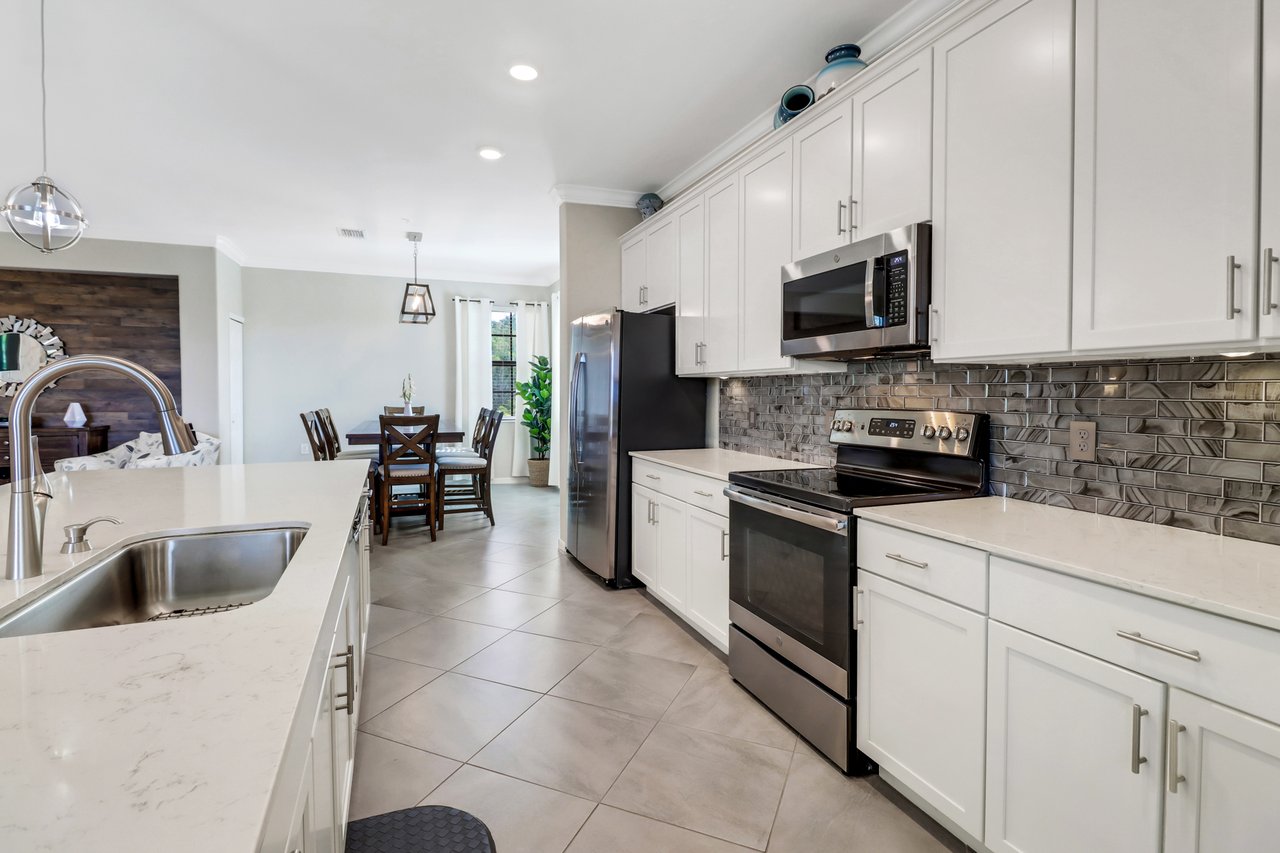 2359 Montserrat LN # 201
