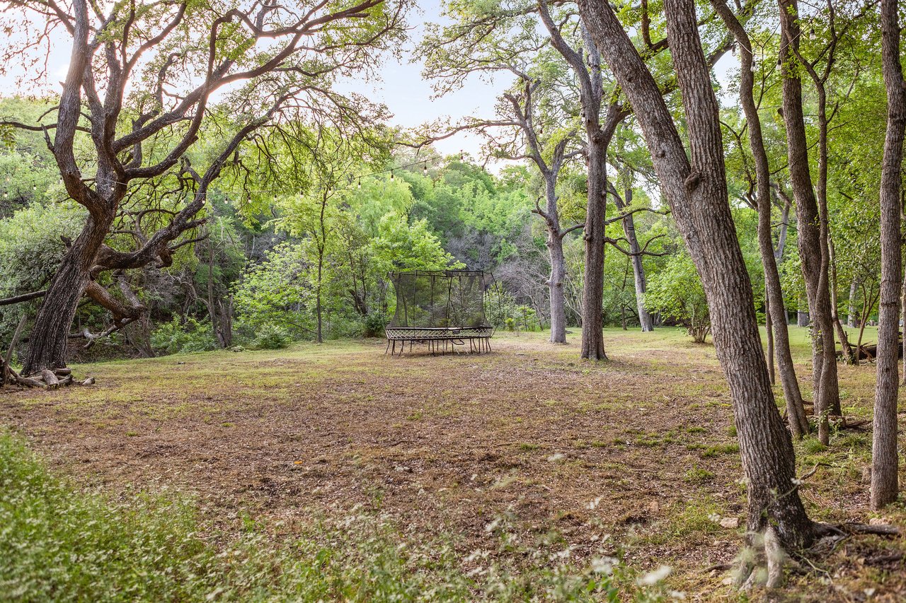 Great Oaks Tree House