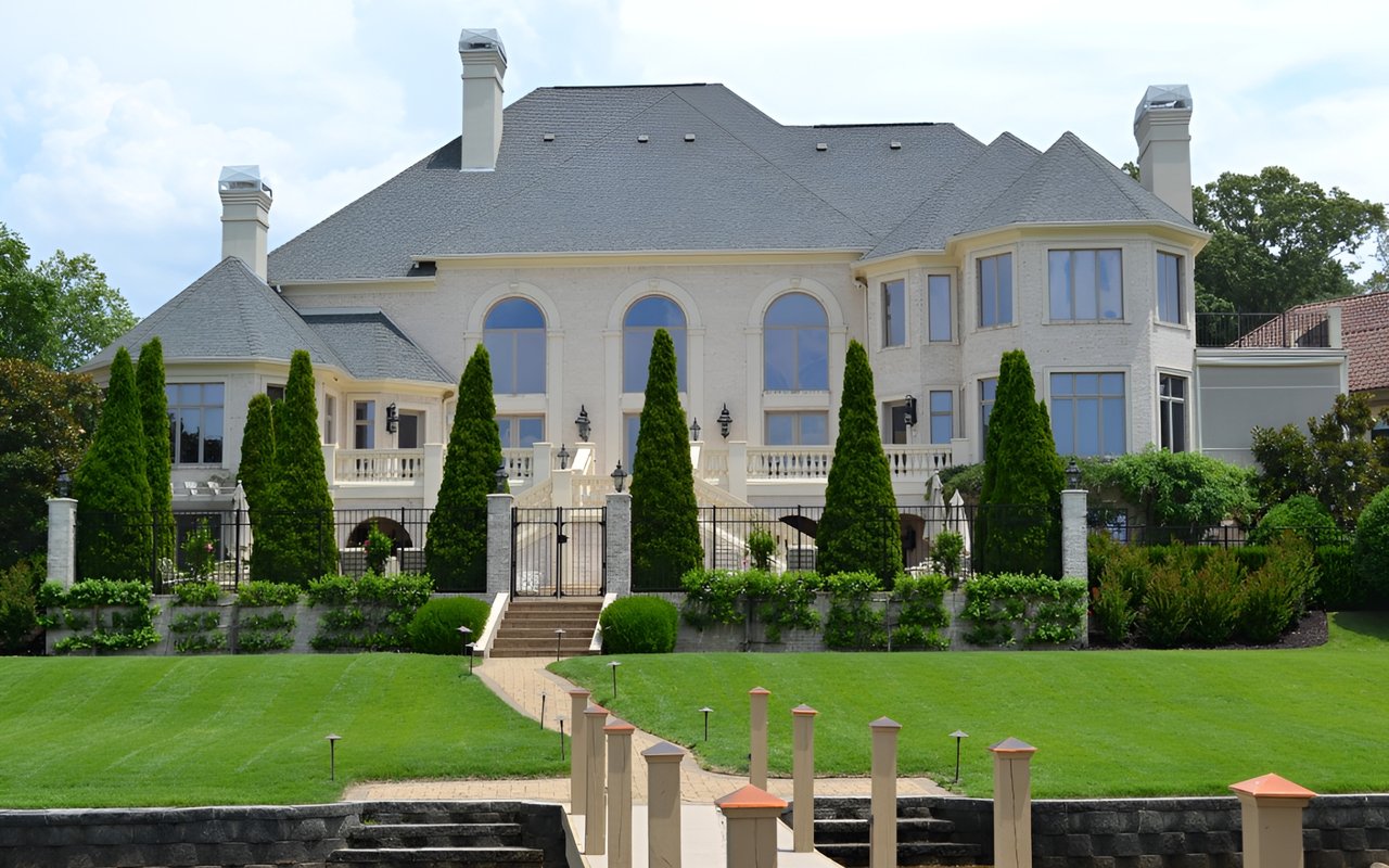 October’s Featured Listing: 4449 Sailmaker Circle