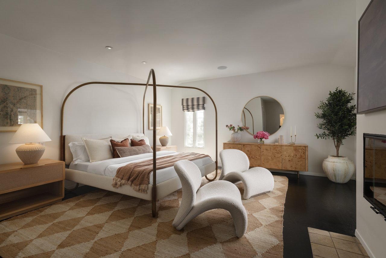 560 16th St, Santa Monica