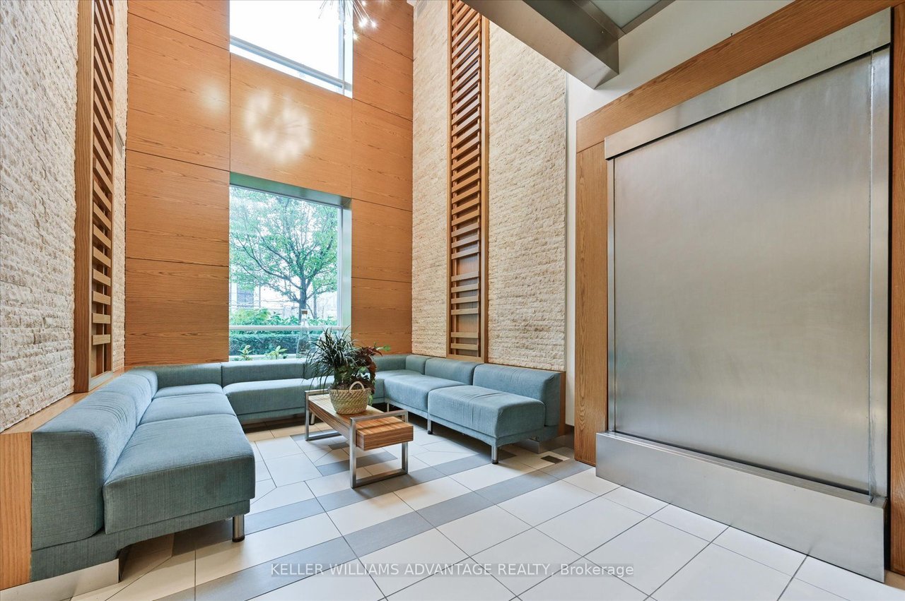 SUN-DRENCHED PENTHOUSE