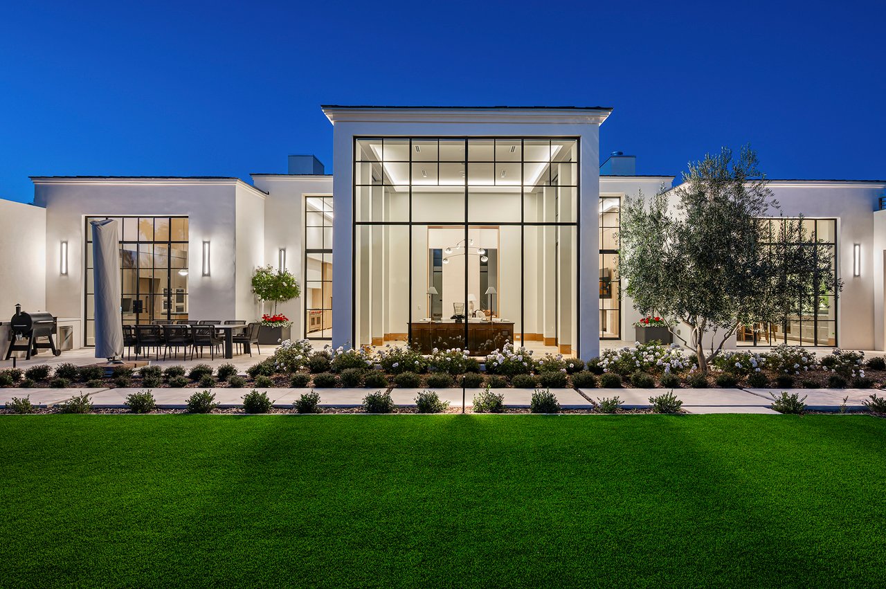 5029 E DESERT PARK Lane