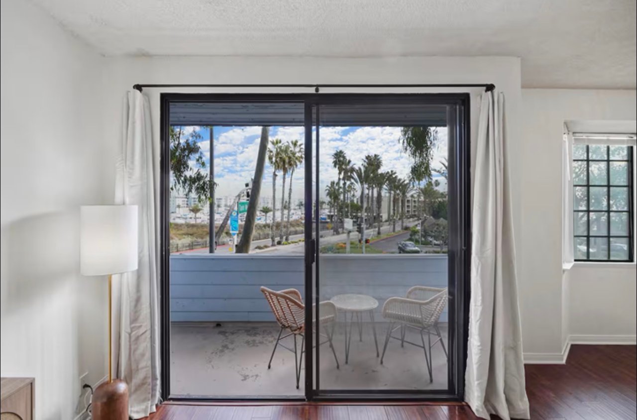 310 Tahiti Way